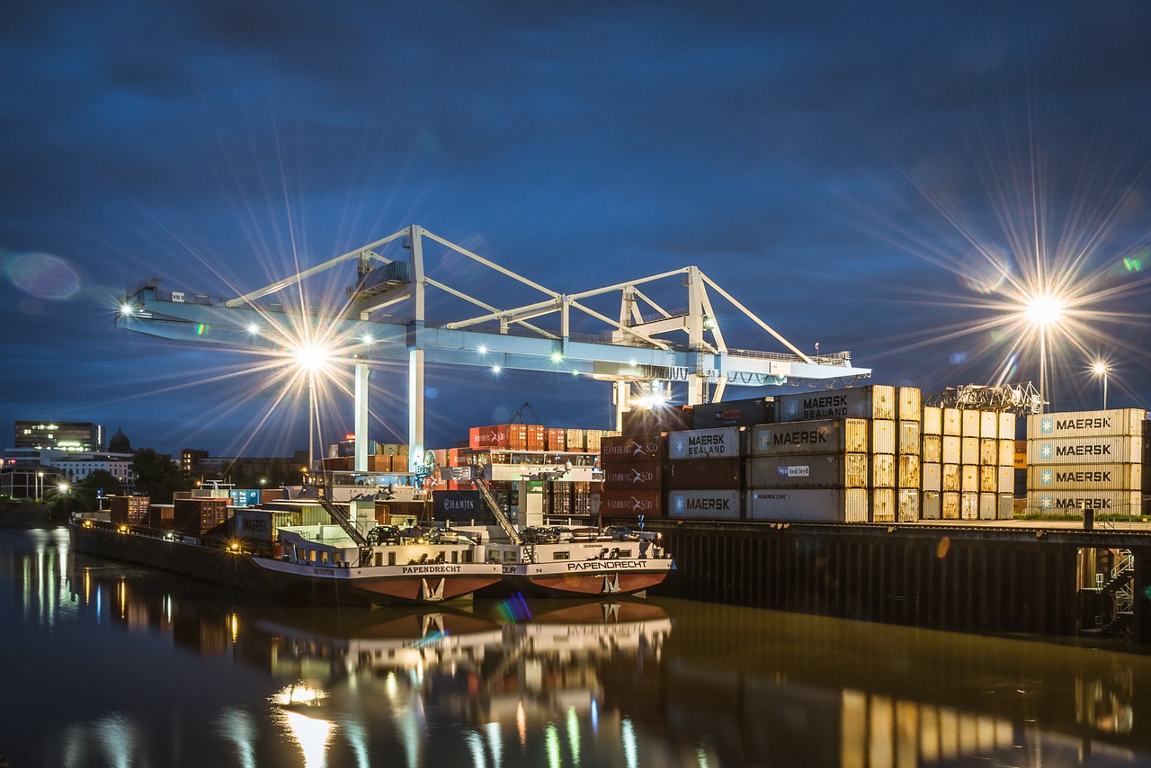 düsseldorf hafen, container port, docks-4661420.jpg